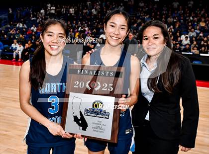 Thumbnail 3 in Oak Park vs. North (CIF SS DIV 2AA Championship) photogallery.