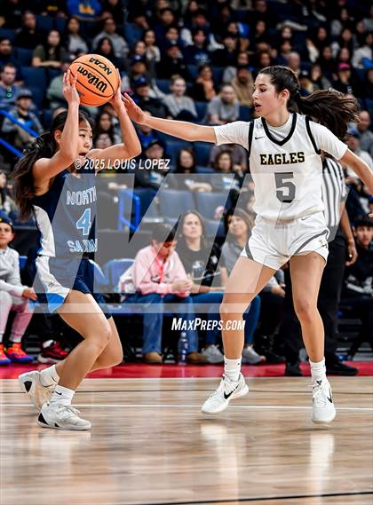 Thumbnail 2 in Oak Park vs. North (CIF SS DIV 2AA Championship) photogallery.