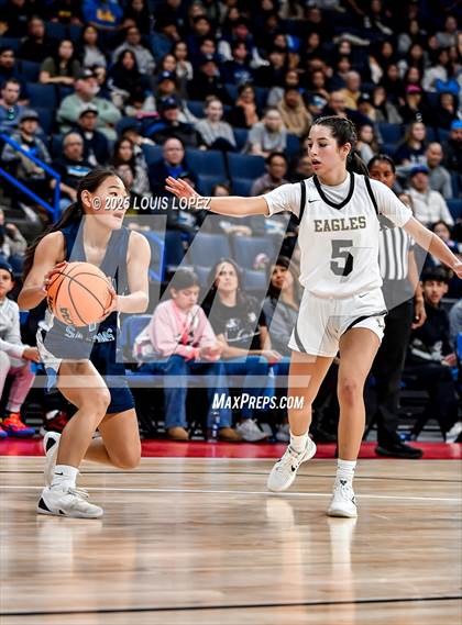 Thumbnail 1 in Oak Park vs. North (CIF SS DIV 2AA Championship) photogallery.