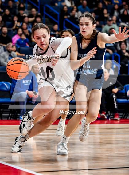 Thumbnail 2 in Oak Park vs. North (CIF SS DIV 2AA Championship) photogallery.