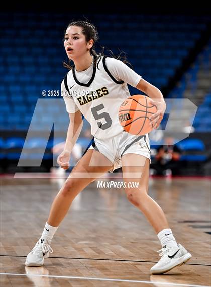 Thumbnail 2 in Oak Park vs. North (CIF SS DIV 2AA Championship) photogallery.