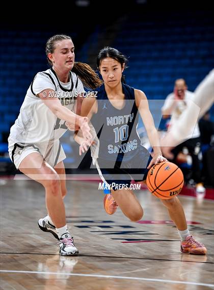 Thumbnail 1 in Oak Park vs. North (CIF SS DIV 2AA Championship) photogallery.