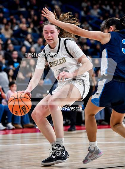 Thumbnail 2 in Oak Park vs. North (CIF SS DIV 2AA Championship) photogallery.