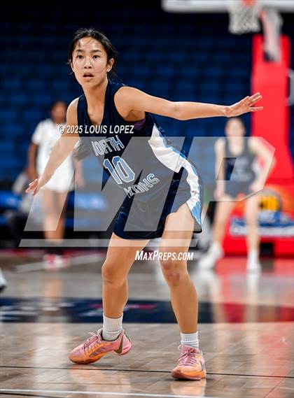 Thumbnail 3 in Oak Park vs. North (CIF SS DIV 2AA Championship) photogallery.