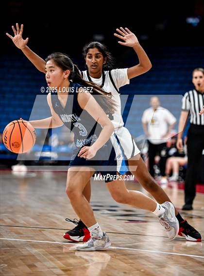 Thumbnail 2 in Oak Park vs. North (CIF SS DIV 2AA Championship) photogallery.