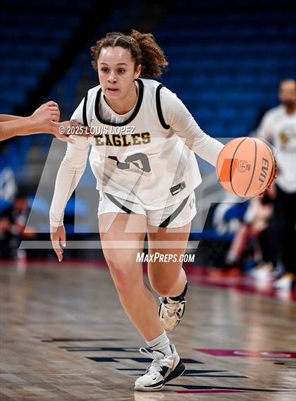 Thumbnail 3 in Oak Park vs. North (CIF SS DIV 2AA Championship) photogallery.