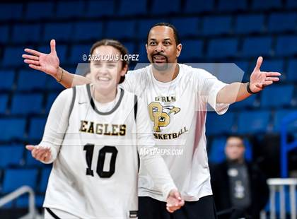 Thumbnail 2 in Oak Park vs. North (CIF SS DIV 2AA Championship) photogallery.