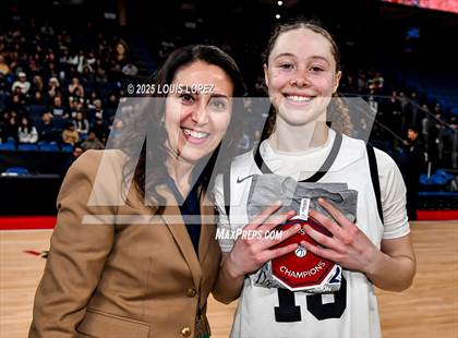 Thumbnail 2 in Oak Park vs. North (CIF SS DIV 2AA Championship) photogallery.