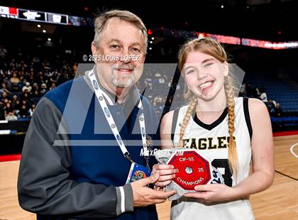 Thumbnail 2 in Oak Park vs. North (CIF SS DIV 2AA Championship) photogallery.