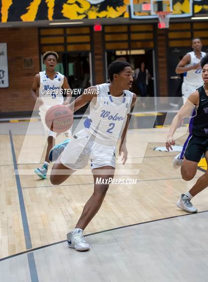 Thumbnail 3 in Chandler vs. Valley Vista (Welcome To The Jungle Holiday Tournament) photogallery.