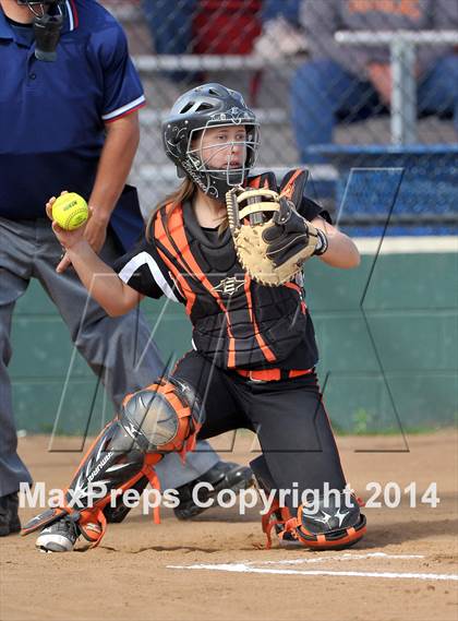Thumbnail 3 in Lodi vs. Douglas (Victory Pre-Season T.O.C.) photogallery.