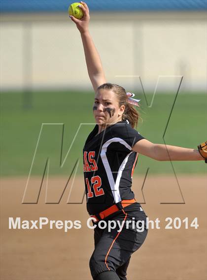 Thumbnail 3 in Lodi vs. Douglas (Victory Pre-Season T.O.C.) photogallery.