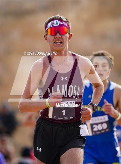 Thumbnail 2 in CHSAA 3A Cross Country Final photogallery.