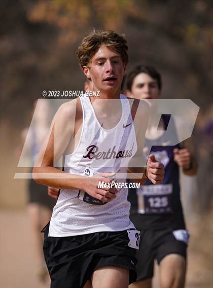 Thumbnail 1 in CHSAA 3A Cross Country Final photogallery.