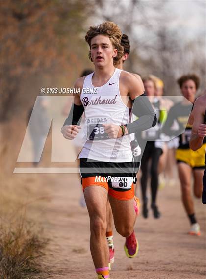 Thumbnail 1 in CHSAA 3A Cross Country Final photogallery.
