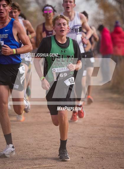 Thumbnail 2 in CHSAA 3A Cross Country Final photogallery.