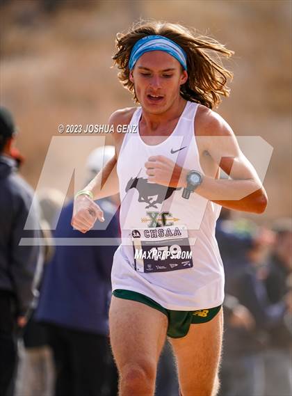 Thumbnail 1 in CHSAA 3A Cross Country Final photogallery.