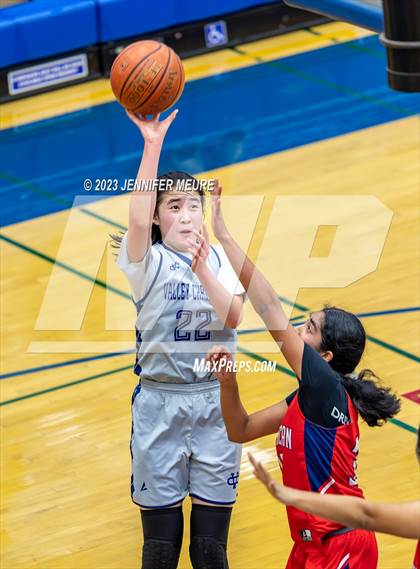 Thumbnail 1 in American vs. Valley Christian photogallery.