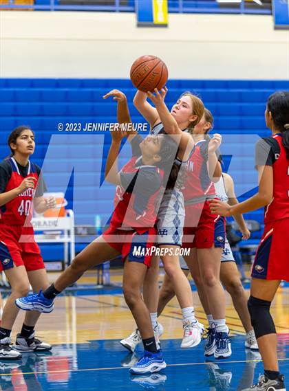 Thumbnail 1 in American vs. Valley Christian photogallery.
