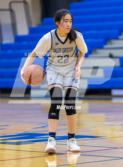 Thumbnail 1 in American vs. Valley Christian photogallery.