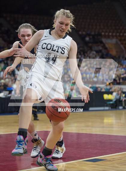 Thumbnail 3 in Evergreen vs. Pueblo South (CHSAA 4A Final) photogallery.