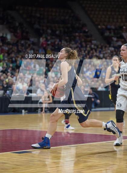 Thumbnail 3 in Evergreen vs. Pueblo South (CHSAA 4A Final) photogallery.