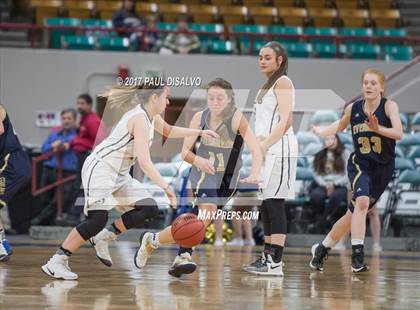 Thumbnail 3 in Evergreen vs. Pueblo South (CHSAA 4A Final) photogallery.