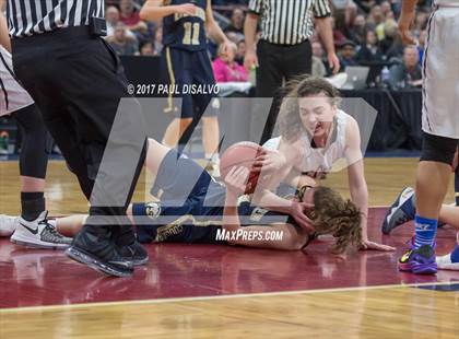 Thumbnail 1 in Evergreen vs. Pueblo South (CHSAA 4A Final) photogallery.