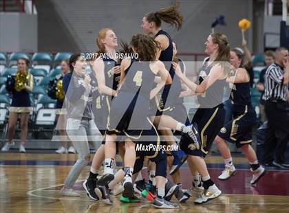 Thumbnail 3 in Evergreen vs. Pueblo South (CHSAA 4A Final) photogallery.