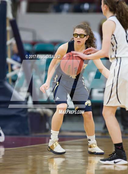 Thumbnail 1 in Evergreen vs. Pueblo South (CHSAA 4A Final) photogallery.