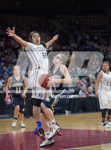 Thumbnail 3 in Evergreen vs. Pueblo South (CHSAA 4A Final) photogallery.