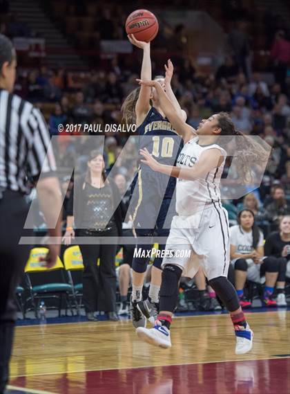 Thumbnail 3 in Evergreen vs. Pueblo South (CHSAA 4A Final) photogallery.