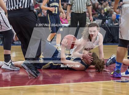 Thumbnail 2 in Evergreen vs. Pueblo South (CHSAA 4A Final) photogallery.