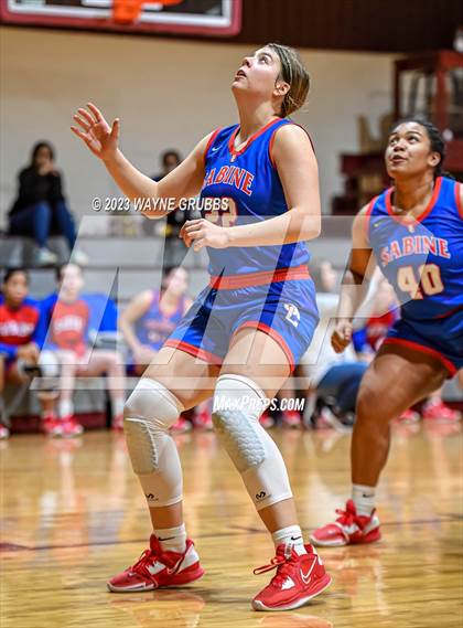 Thumbnail 2 in Joaquin vs. Sabine (Holiday Hoops Classic) photogallery.