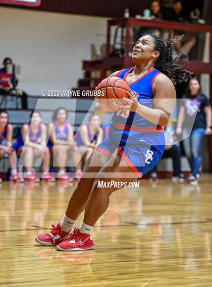 Thumbnail 2 in Joaquin vs. Sabine (Holiday Hoops Classic) photogallery.