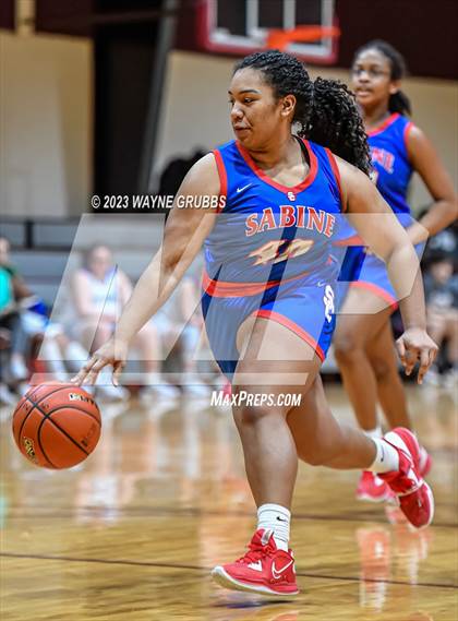 Thumbnail 1 in Joaquin vs. Sabine (Holiday Hoops Classic) photogallery.