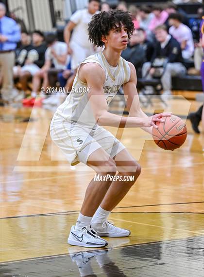 Thumbnail 2 in Lancaster Catholic @ Berks Catholic photogallery.