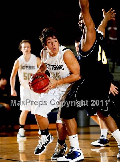 Thumbnail 3 in Buckhorn @ Scottsboro photogallery.