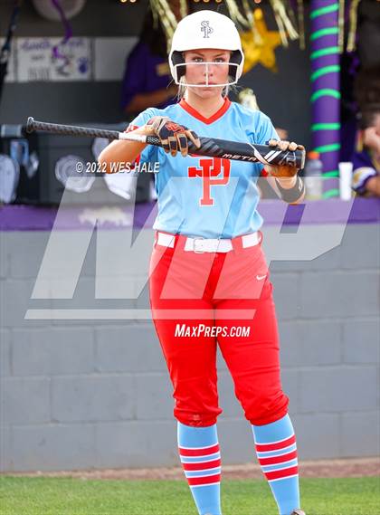 Thumbnail 1 in DeSoto Central vs. South Panola photogallery.