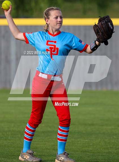 Thumbnail 2 in DeSoto Central vs. South Panola photogallery.