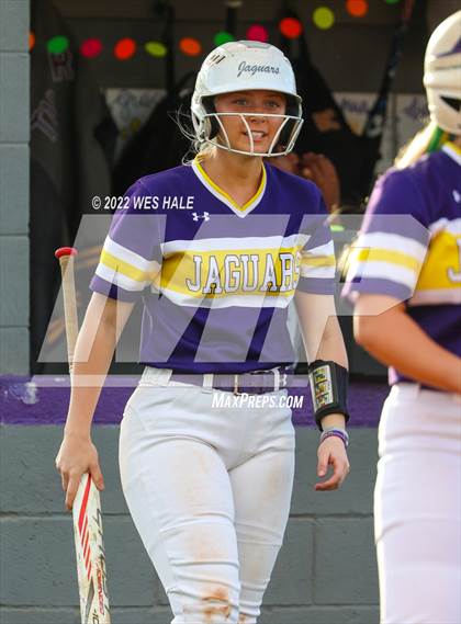 Thumbnail 2 in DeSoto Central vs. South Panola photogallery.