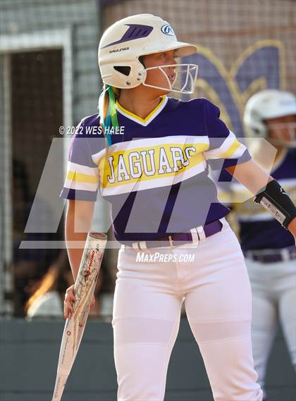 Thumbnail 2 in DeSoto Central vs. South Panola photogallery.