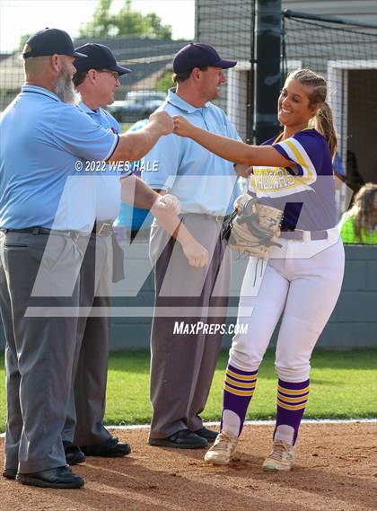Thumbnail 3 in DeSoto Central vs. South Panola photogallery.