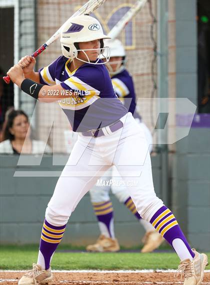 Thumbnail 3 in DeSoto Central vs. South Panola photogallery.