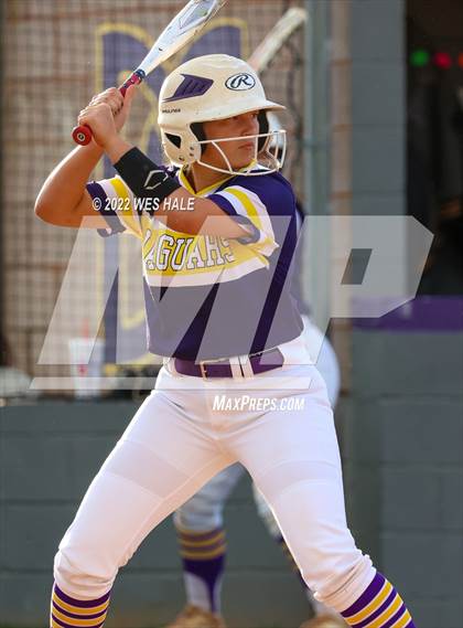 Thumbnail 2 in DeSoto Central vs. South Panola photogallery.