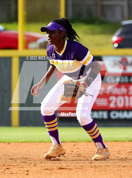 Thumbnail 2 in DeSoto Central vs. South Panola photogallery.