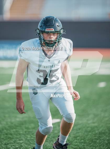 Thumbnail 2 in Twelve Bridges @ Palos Verdes (DIVISION 2–A State Final) photogallery.