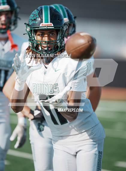 Thumbnail 3 in Twelve Bridges @ Palos Verdes (DIVISION 2–A State Final) photogallery.