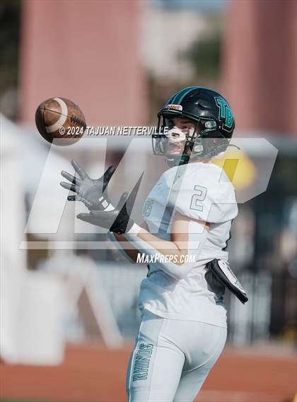 Thumbnail 2 in Twelve Bridges @ Palos Verdes (DIVISION 2–A State Final) photogallery.