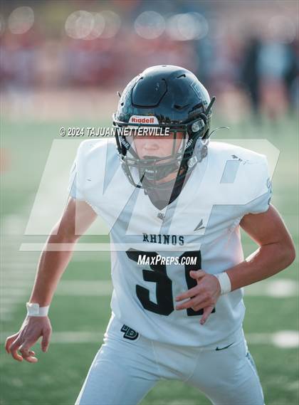 Thumbnail 3 in Twelve Bridges @ Palos Verdes (DIVISION 2–A State Final) photogallery.